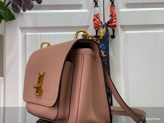 VUITTON LOUIS CHAIN PM LOCKME 0717